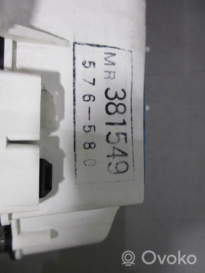 Mitsubishi Space Wagon Compteur de vitesse tableau de bord MR381549