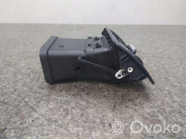 Volvo V50 Copertura griglia di ventilazione laterale cruscotto 