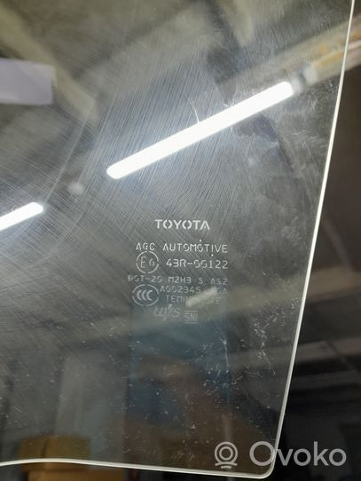 Toyota Prius+ (ZVW40) Luna de la puerta trasera 