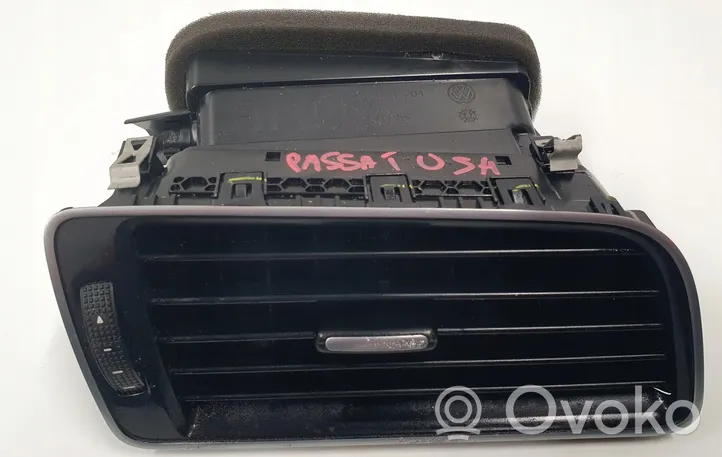 Volkswagen PASSAT B7 USA Griglia di ventilazione centrale cruscotto 