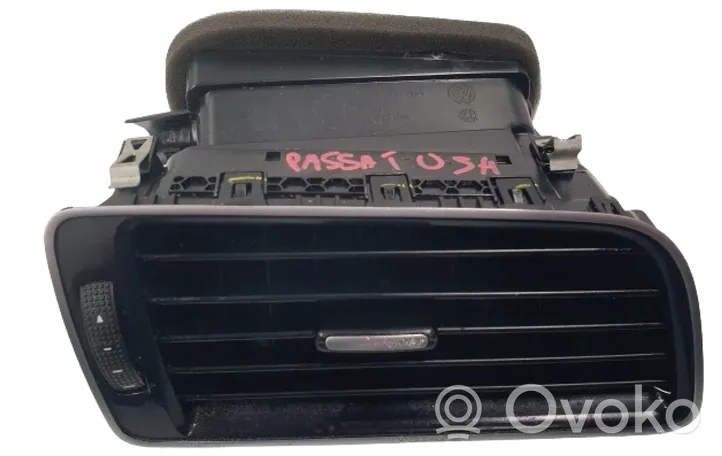 Volkswagen PASSAT B7 USA Griglia di ventilazione centrale cruscotto 