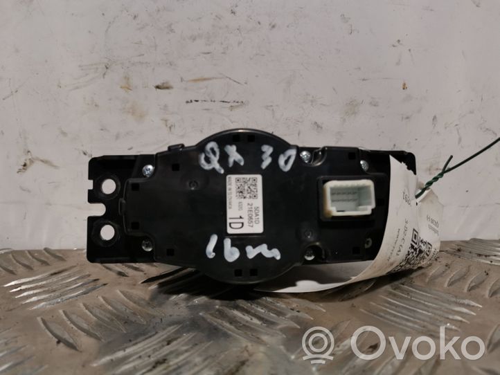 Infiniti QX30 Centralina/modulo navigatore GPS 5DA1D21E0657