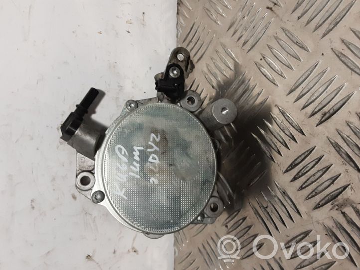 Ford Kuga I Vacuum pump 14T2440082