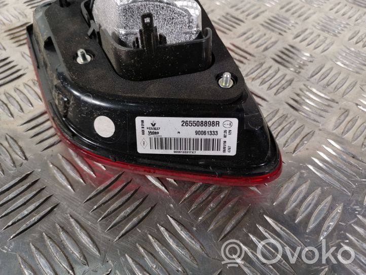 Renault Kadjar Galinis žibintas dangtyje 265508898R