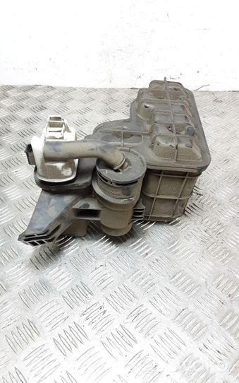 Jeep Cherokee Serbatoio a carbone attivo per il recupero vapori carburante P68080835AH