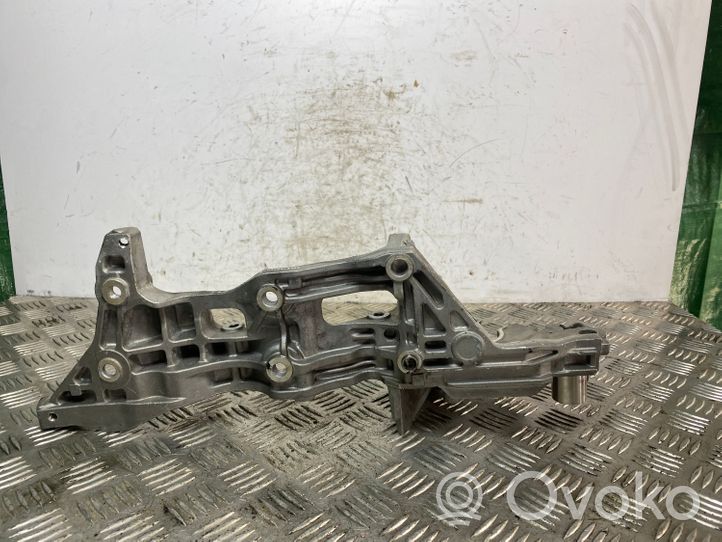 Volkswagen Tiguan Support de compresseur de clim 04L903143