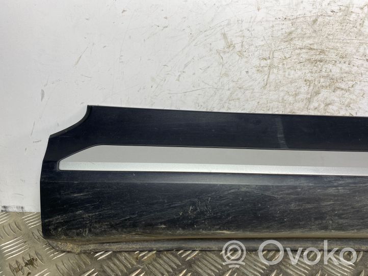 Mitsubishi Eclipse Cross Moulure de porte arrière 5757A538