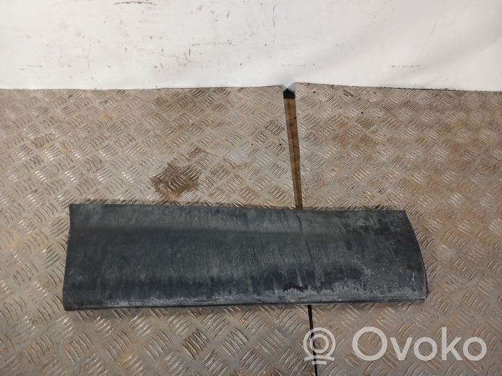 Nissan Qashqai Moulure de porte arrière 828704EA0A