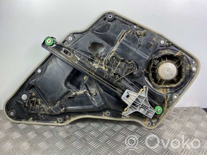 Volkswagen Tiguan Mechanizm podnoszenia szyby tylnej bez silnika 