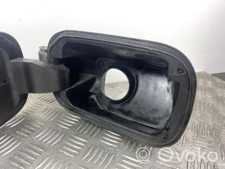 Dodge Durango Bouchon, volet de trappe de réservoir à carburant 68156453A