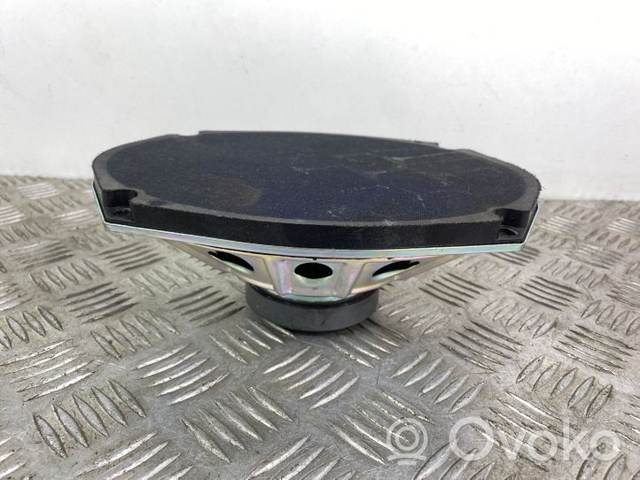 Jeep Grand Cherokee Garsiakalbis (-iai) priekinėse duryse 05064358AB