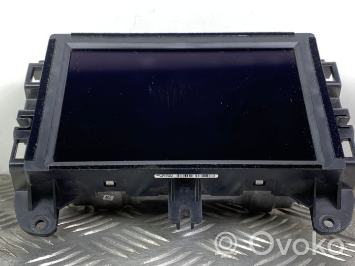 Dodge Durango Unità principale autoradio/CD/DVD/GPS P68308869AH