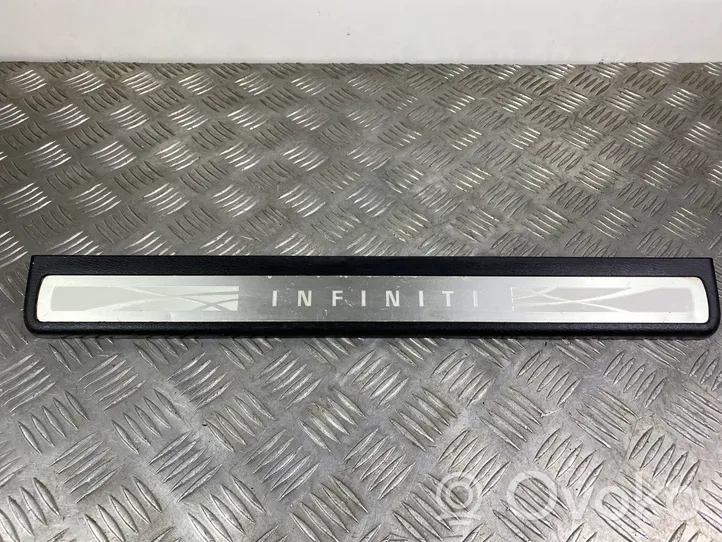 Infiniti QX80 Front sill trim cover 769B11LAOA