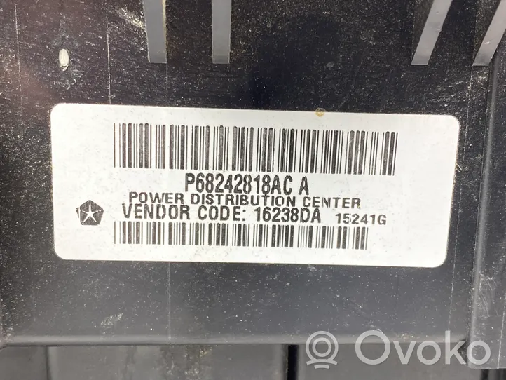 Jeep Grand Cherokee Module de fusibles P68242818AC