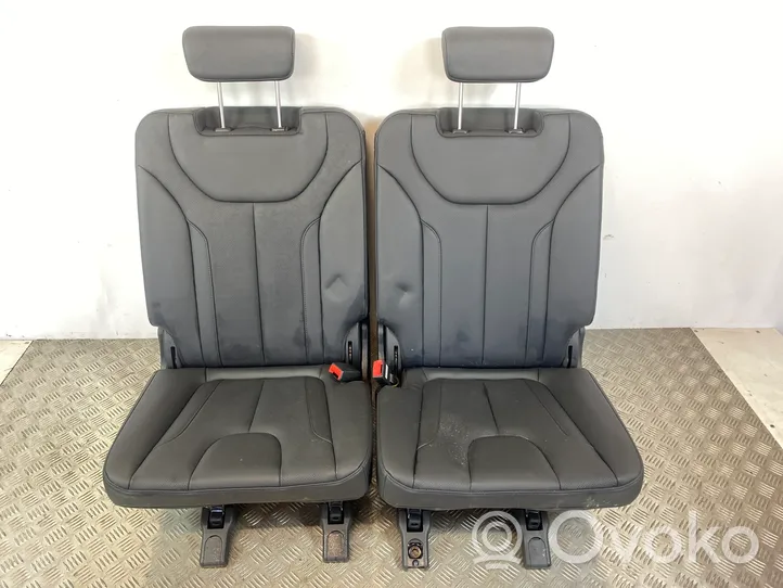 Hyundai Santa Fe Seat set 