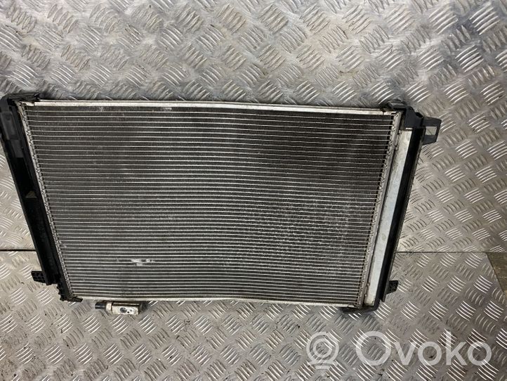 Mercedes-Benz CLK C207 A207 Radiateur condenseur de climatisation A2045000554