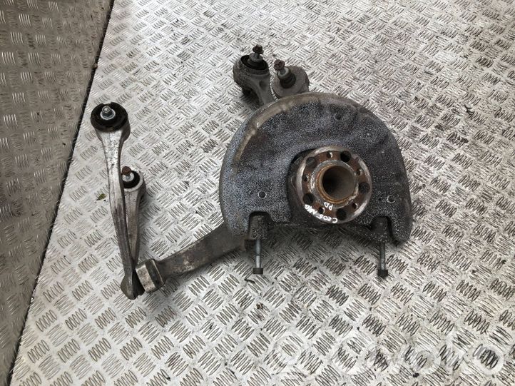 A2054600 Mercedes-Benz C AMG W205 Front wheel hub, 116.64 € | RRR