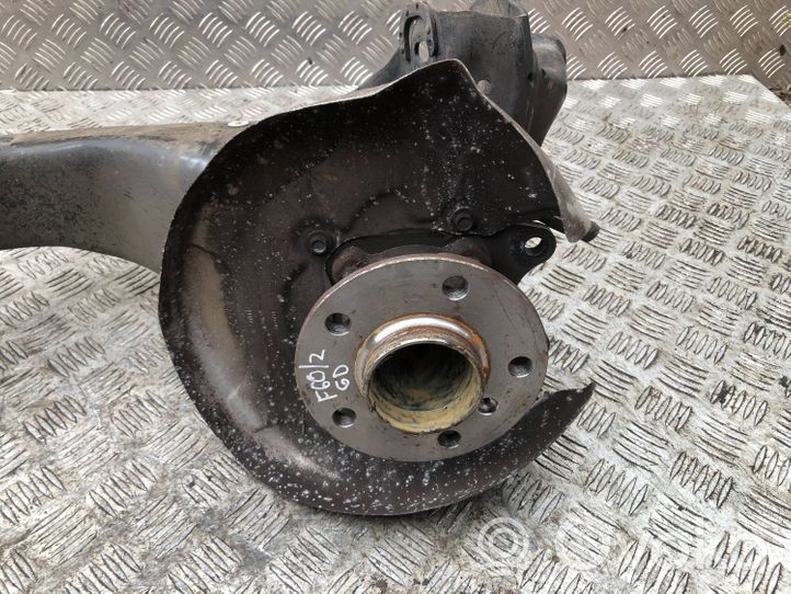 Mini Cooper Countryman F60 Pivot de moyeu arrière 6851580