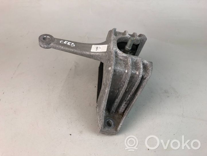 KIA Ceed Supporto di montaggio del motore 21810J7200