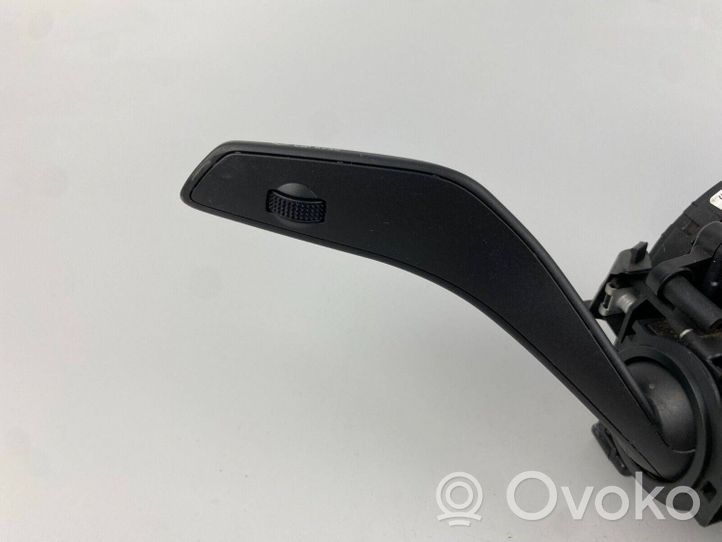 Audi A1 Wiper turn signal indicator stalk/switch 82A953521DS