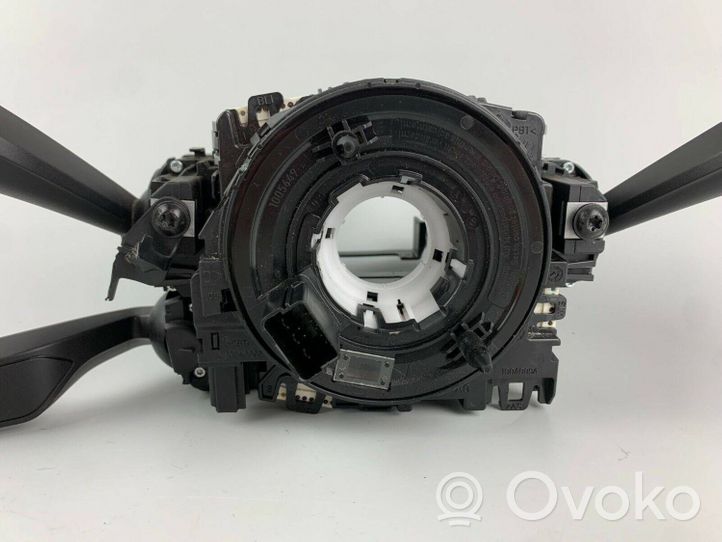 Audi Q2 - Leva/interruttore dell’indicatore di direzione e tergicristallo 8V0953521HD