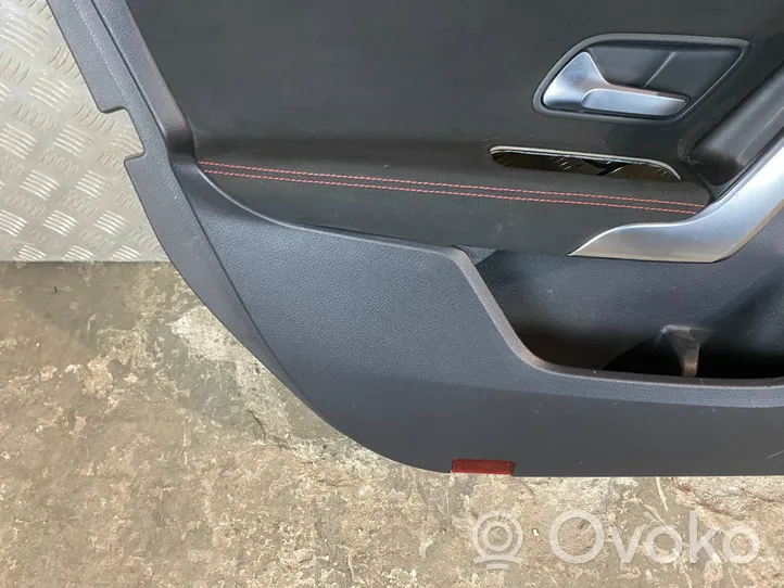 Mercedes-Benz A W177 AMG Rivestimento del pannello della portiera anteriore A1777203900