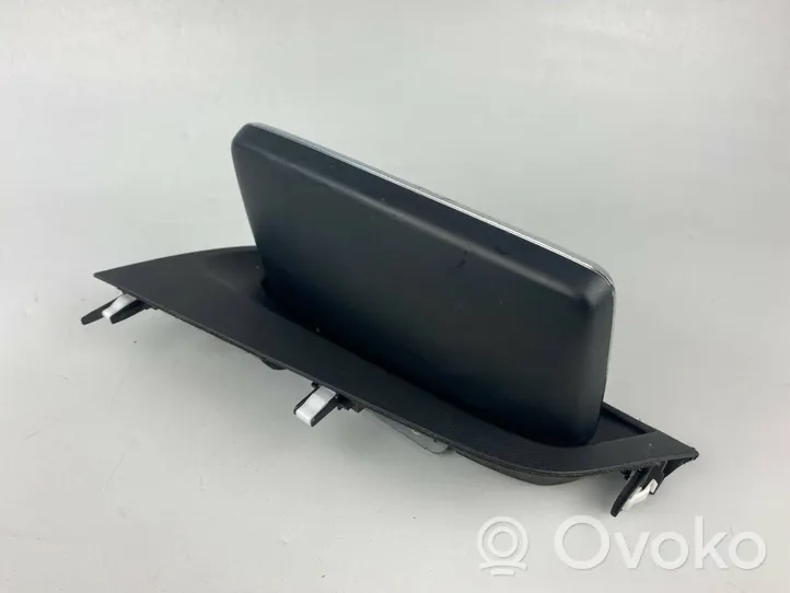 Mazda MX-5 ND Monitori/näyttö/pieni näyttö N247611J0A