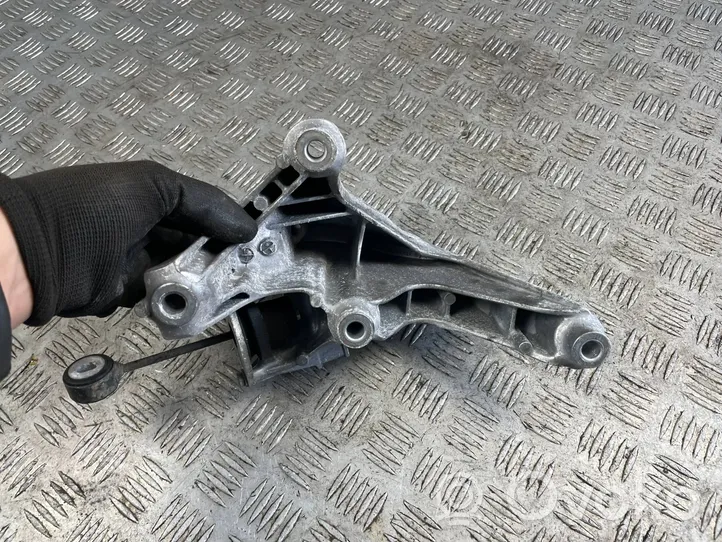 Audi A5 Support, suspension du moteur 4M0199307AD