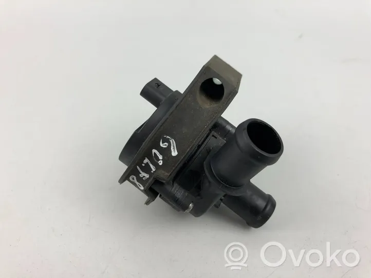 Volkswagen Golf VIII Pompe à eau de liquide de refroidissement 5Q0965567