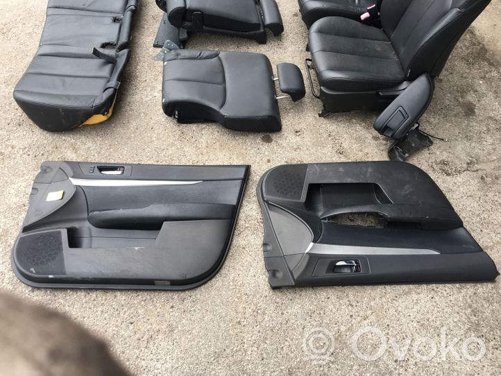 Subaru Outback Garnitures, kit cartes de siège intérieur avec porte 