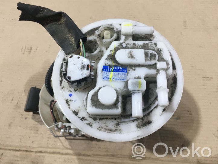 Toyota Auris 150 Pompe à carburant 7702012570