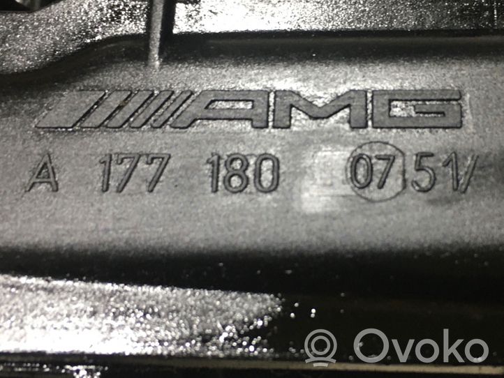 Mercedes-Benz C AMG W205 Pompe à huile A1771800751