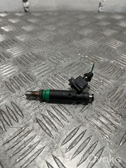 BMW 6 E63 E64 Fuel injector 7525721