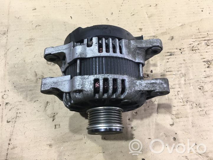 KIA Sorento Alternator 373002F300