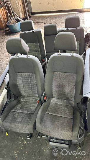 Volkswagen Golf Plus Set di rivestimento sedili e portiere 