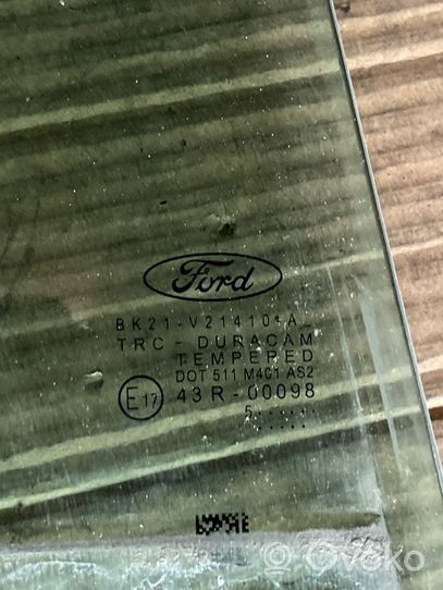 Ford Transit Etuoven ikkunalasi, neliovinen malli 