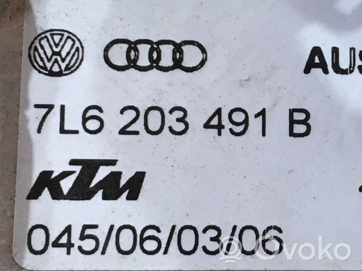 Audi Q7 4L Polttoainejäähdytin (radiaattori) 7L6203491B