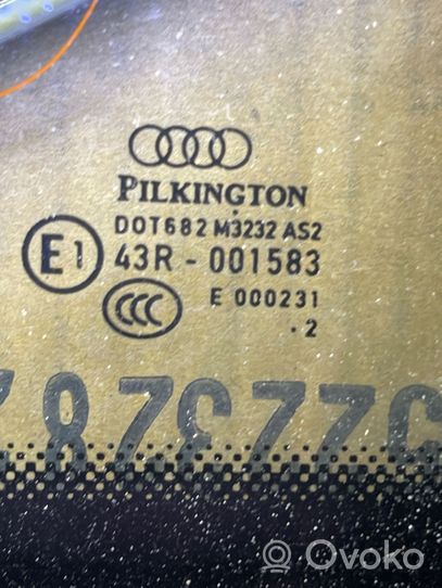 Audi A4 S4 B8 8K Fenêtre latérale avant / vitre triangulaire 