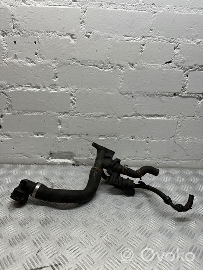 Mercedes-Benz Vito Viano W447 Engine coolant pipe/hose A4475010982