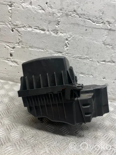 Nissan Navara D23 Air filter box 1173104S02