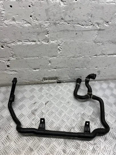 BMW 3 E90 E91 Engine coolant pipe/hose 7552409