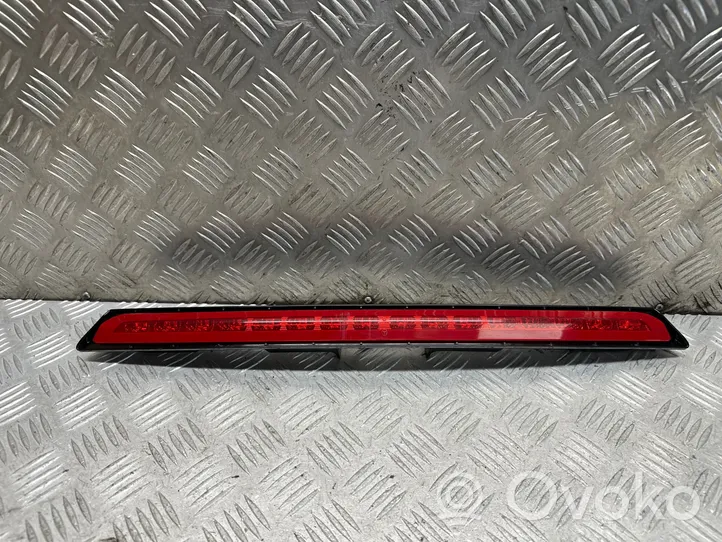 Mercedes-Benz SLK R172 Troisième feu stop A1729065500