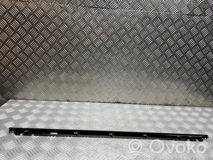 Land Rover Range Rover Sport L494 Rivestimento modanatura del vetro della portiera posteriore DK62255A61A