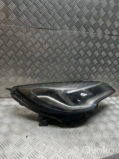 Opel Astra K Lampa przednia 39047199