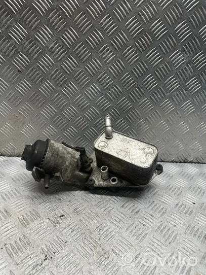 Opel Zafira B Radiateur d'huile moteur 5989070241