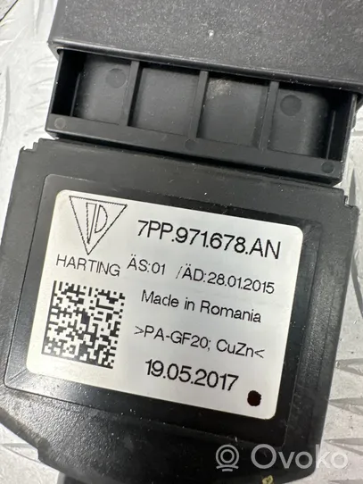 Audi Q7 4M Kabel do ładowania samochodu elektrycznego 7PP971678AN