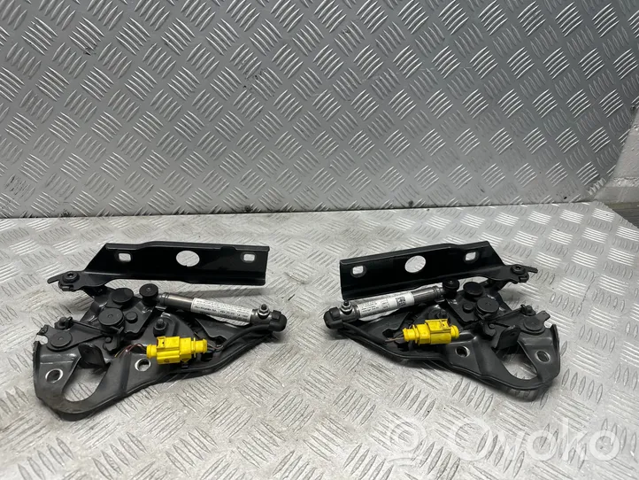 Audi Q7 4M Cerniere del vano motore/cofano 4M0823302