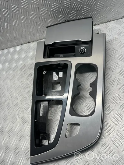 Audi Q7 4M Ramka drążka zmiany biegów 4M1862533A