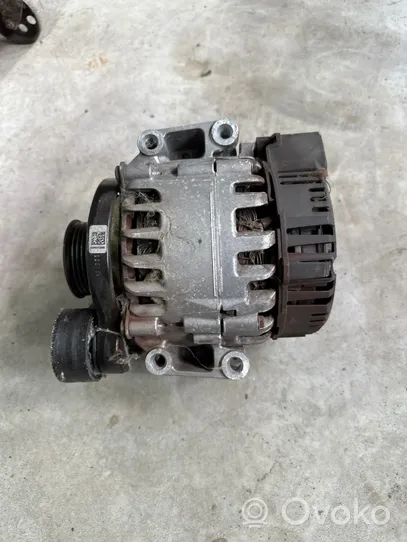 Audi Q7 4M Generatore/alternatore 4M0903018R