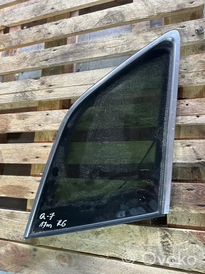 Audi Q7 4M Rear side window/glass 43R004343